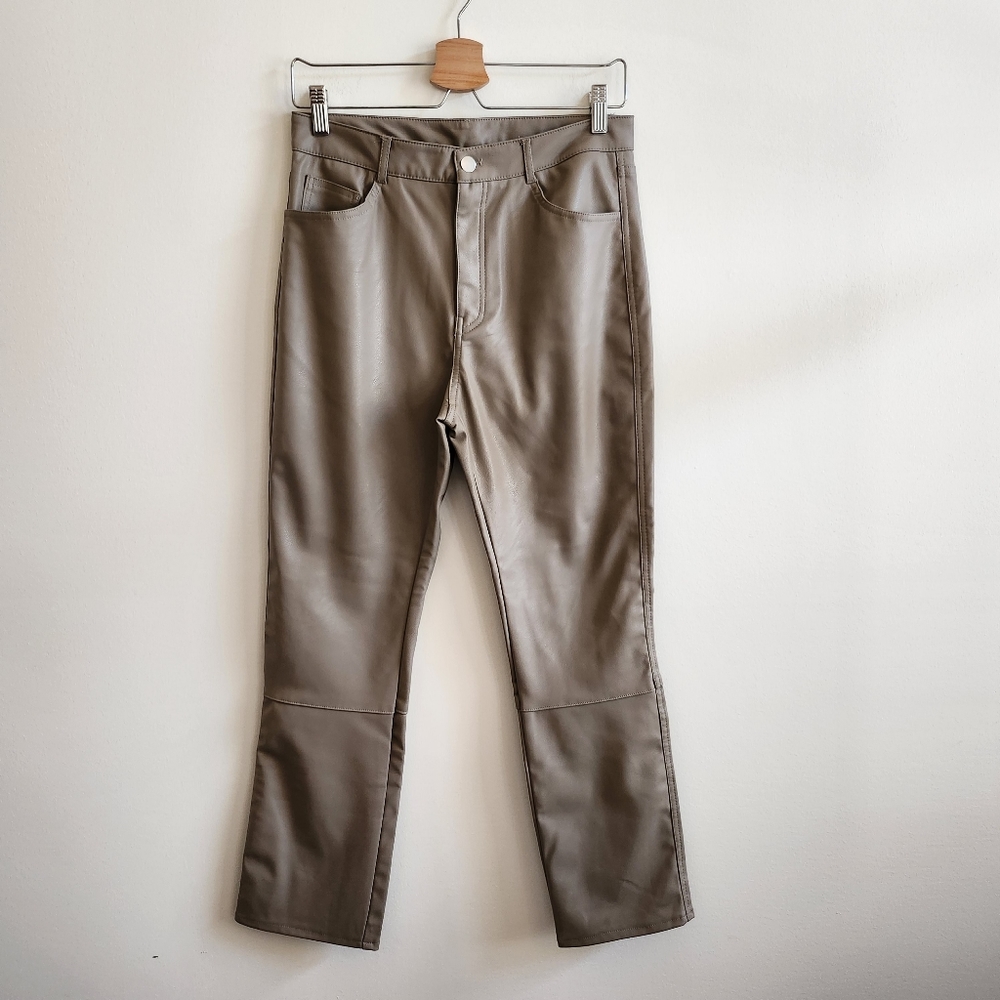 H&M I US 8 Faux Leather Trouser Pants I taupe